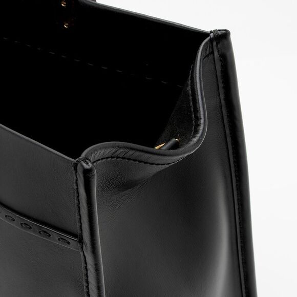 Fendi Leather Sunshine Medium Shopper Tote - Picture 10 of 16